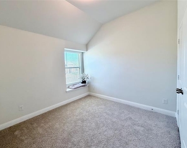1413 River Vale Road - Photo Thumbnail 16
