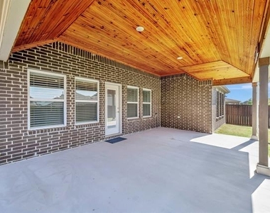 1104 Superbloom Avenue - Photo Thumbnail 27