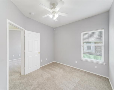 8162 Robertson Drive - Photo Thumbnail 30