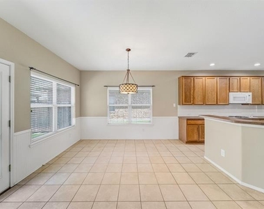 8162 Robertson Drive - Photo Thumbnail 15