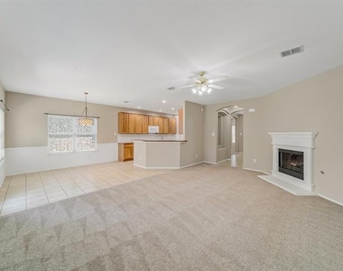 8162 Robertson Drive - Photo Thumbnail 18