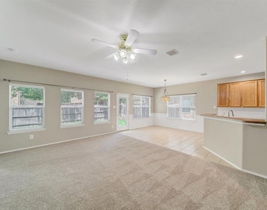 8162 Robertson Drive - Photo Thumbnail 21