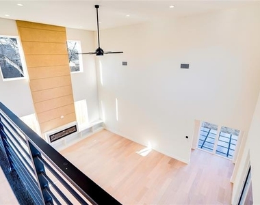 3611 S Versailles Avenue - Photo Thumbnail 21
