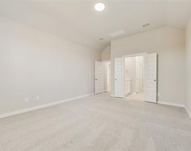 5511 Chasewood Drive - Photo Thumbnail 13