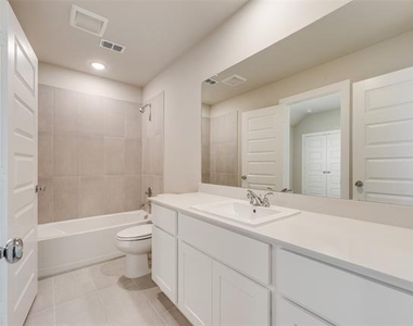 5511 Chasewood Drive - Photo Thumbnail 21
