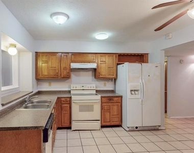 3308 Clovermeadow Drive - Photo Thumbnail 11