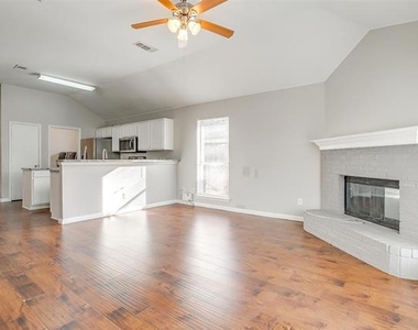 927 Simon Drive - Photo Thumbnail 25