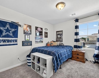 210 Briarwood Lane - Photo Thumbnail 21