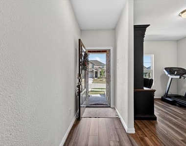 210 Briarwood Lane - Photo Thumbnail 3