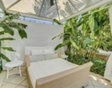 2821 N Ocean Boulevard - Photo Thumbnail 28