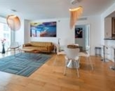 2821 N Ocean Boulevard - Photo Thumbnail 17