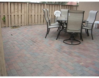 8285 Severn Drive - Photo Thumbnail 19