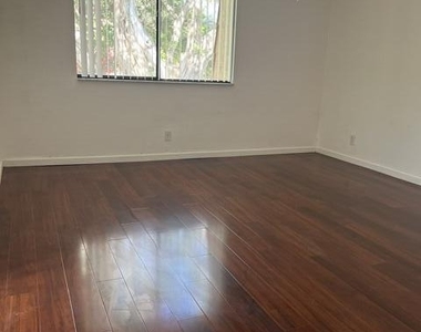 8285 Severn Drive - Photo Thumbnail 30