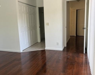 8285 Severn Drive - Photo Thumbnail 26