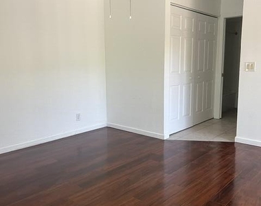 8285 Severn Drive - Photo Thumbnail 27