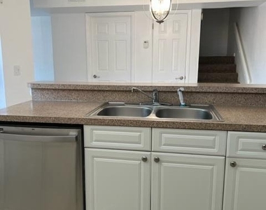 8285 Severn Drive - Photo Thumbnail 7