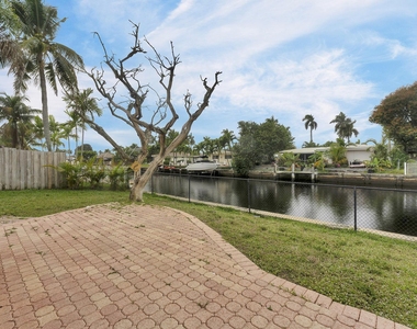 5921 Ne 15th Avenue - Photo Thumbnail 46