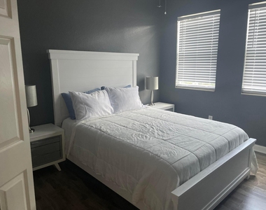 10690 Old Hammock Way - Photo Thumbnail 7