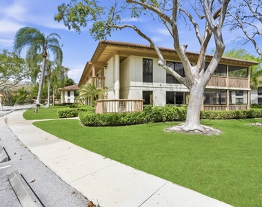137 Brackenwood Road - Photo Thumbnail 29