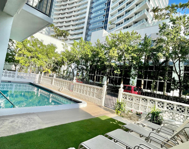 3000 Riomar Street - Photo Thumbnail 13