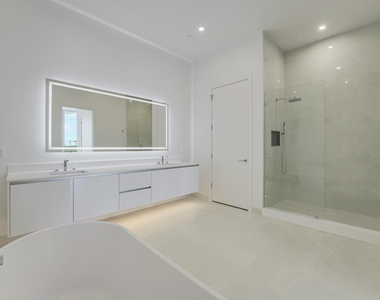 220 Lake Shore Drive - Photo Thumbnail 54