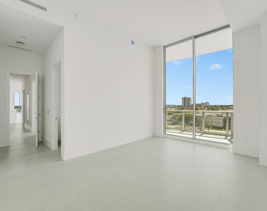 220 Lake Shore Drive - Photo Thumbnail 67