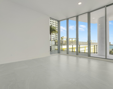 220 Lake Shore Drive - Photo Thumbnail 69