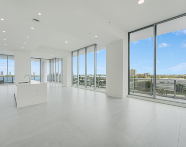 220 Lake Shore Drive - Photo Thumbnail 47