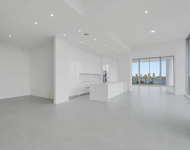 220 Lake Shore Drive - Photo Thumbnail 50