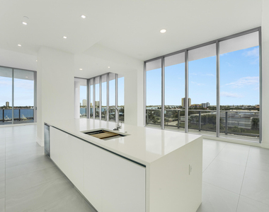 220 Lake Shore Drive - Photo Thumbnail 48