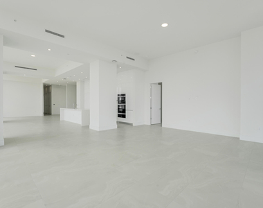 220 Lake Shore Drive - Photo Thumbnail 61