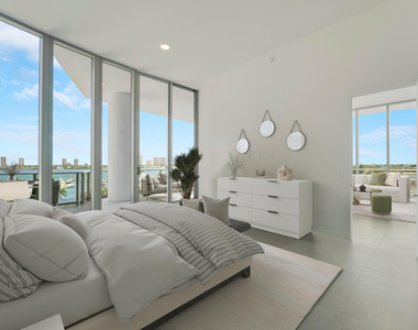 220 Lake Shore Drive - Photo Thumbnail 4
