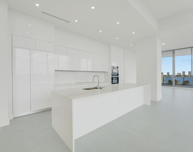 220 Lake Shore Drive - Photo Thumbnail 49