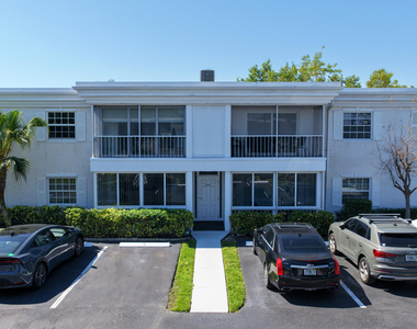 6231 Bay Club Drive - Photo Thumbnail 16