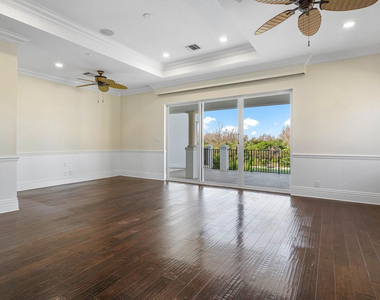 549 Ne 19th Avenue - Photo Thumbnail 46