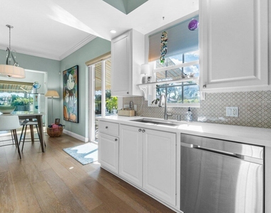 8222 Dominica Place - Photo Thumbnail 9