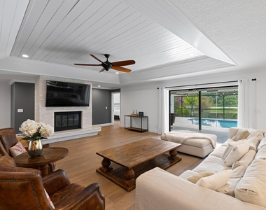 12931 N Normandy Way - Photo Thumbnail 6