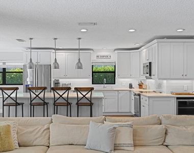12931 N Normandy Way - Photo Thumbnail 9