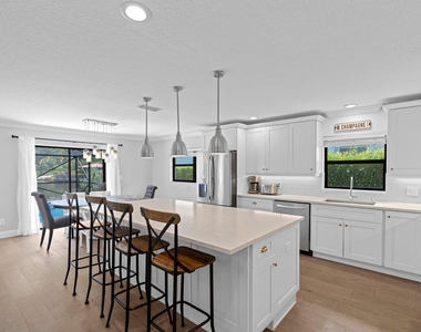 12931 N Normandy Way - Photo Thumbnail 10