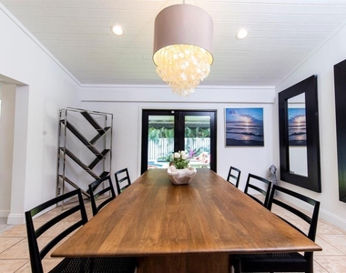 222 N Tradewinds Avenue - Photo Thumbnail 12