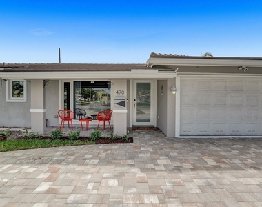 470 Se 4th Court - Photo Thumbnail 2