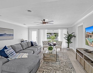 470 Se 4th Court - Photo Thumbnail 17