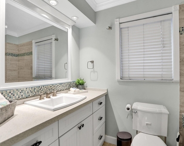 470 Se 4th Court - Photo Thumbnail 45