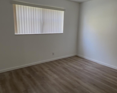 8001 Fairview Drive - Photo Thumbnail 2