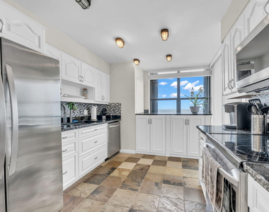 3610 S Ocean Boulevard - Photo Thumbnail 7