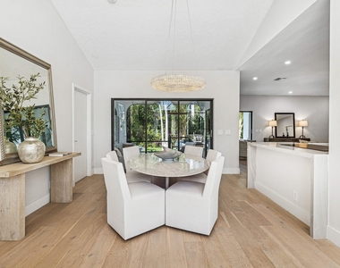 48 Harbour Drive N - Photo Thumbnail 4