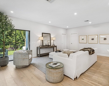 48 Harbour Drive N - Photo Thumbnail 5
