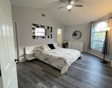 3602 Fairway Drive N - Photo Thumbnail 17