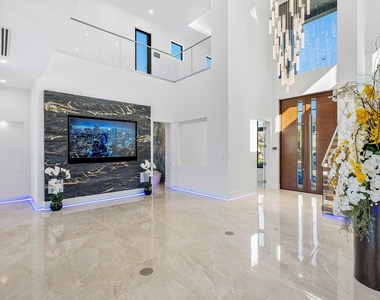 2650 Ne 48th Court - Photo Thumbnail 15