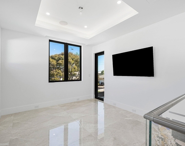 2650 Ne 48th Court - Photo Thumbnail 51